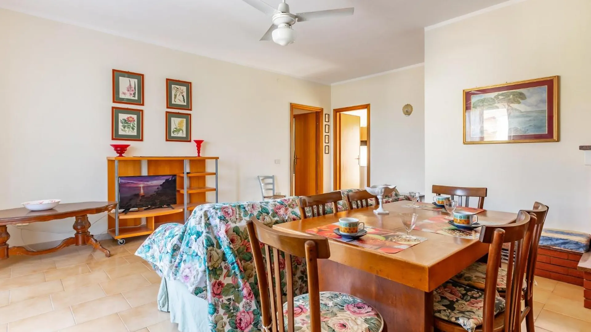 Comfy Old Fashion Apartment With Balcony Gonnesa
